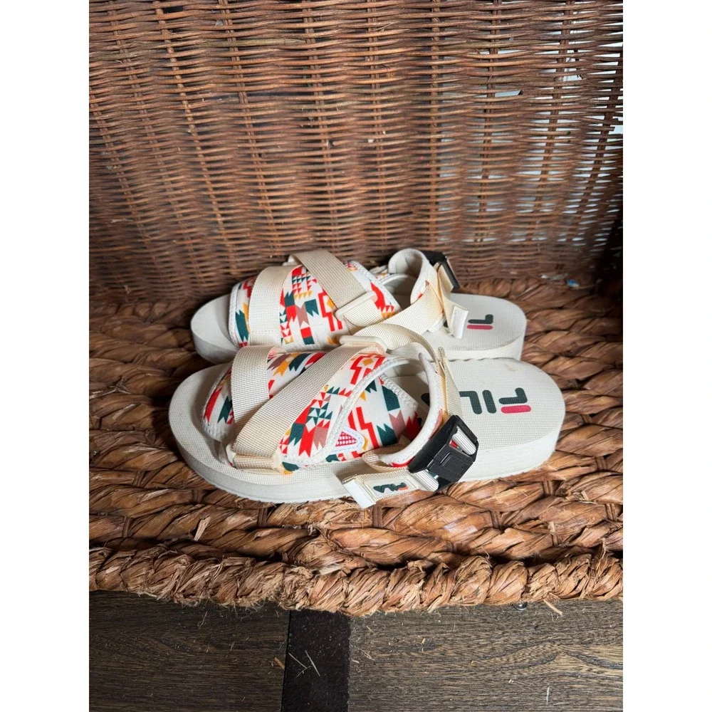 Fila Mens Geometric Tribal Print‎ Strappy Sandals Cream Red Green Size 9